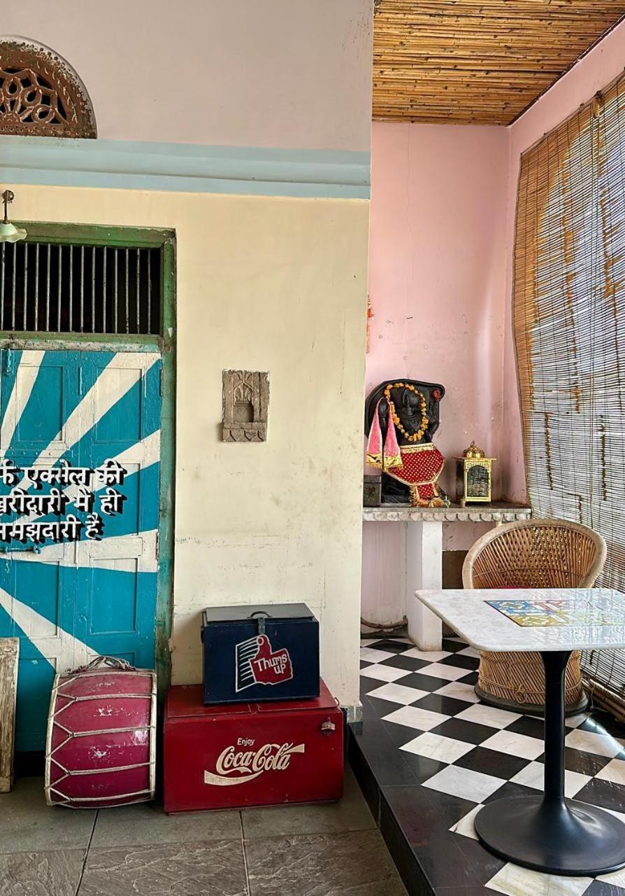 Kol Pol Mohalla Boutique Stay อุเดเปอร์ ภายนอก รูปภาพ
